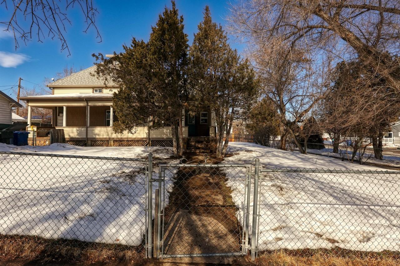 625 Lewis St #M - Photo 2 of 49