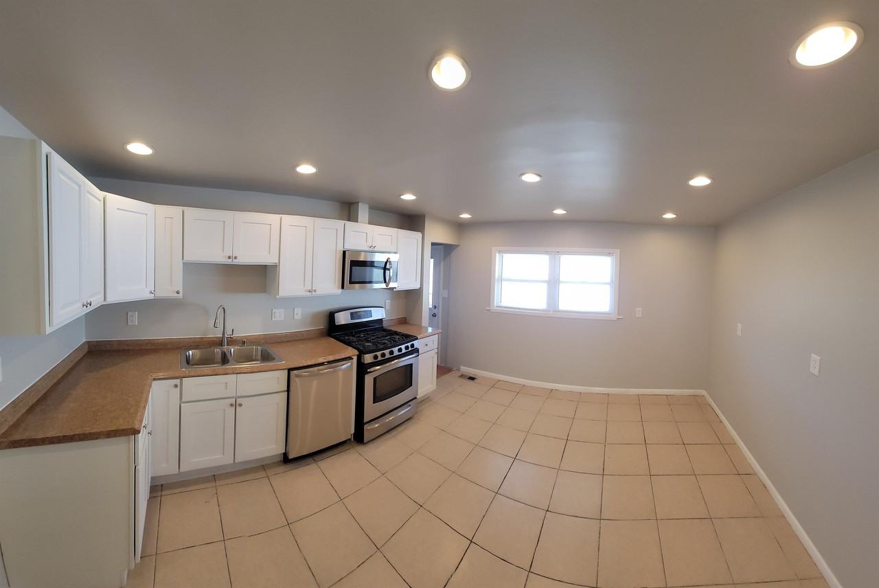 46 Beacon Ave #1 - Photo 3 of 25