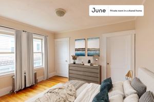 featured image of 90 Harriet St #A