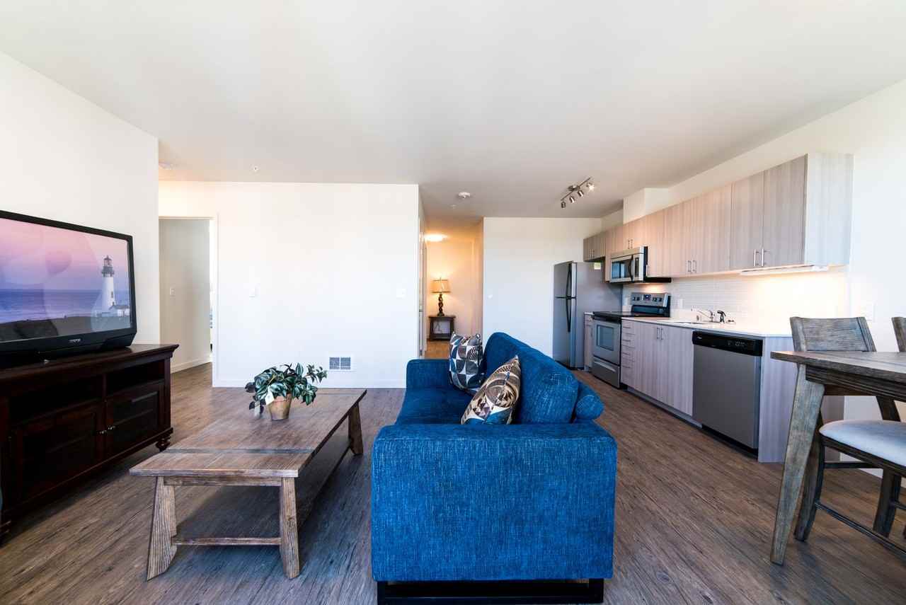 123-4th Apts - Photo 3 of 50