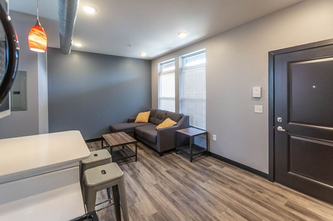 619 - Tech Park Apartments - Photo 7 of 41