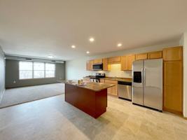 featured image of 1100 N Broadway