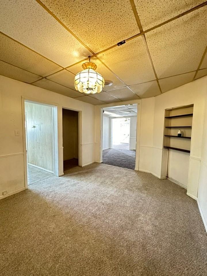 1219 W Marion St - Photo 3 of 13