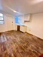 featured image of 5023 Walnut St