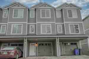 featured image of 15075 Se Powell Blvd