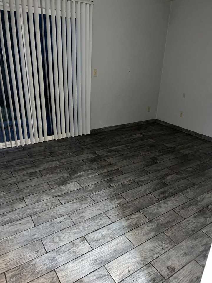 1009 E Deodar St #C - Photo 6 of 9
