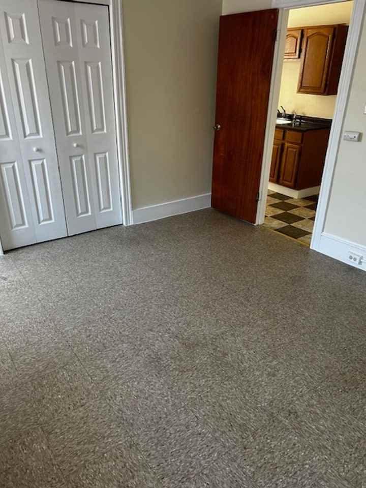 158 CLYMER ST - Photo 3 of 10