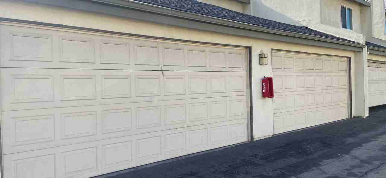 Oakwood Apartments - Photo 2 of 12