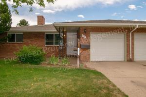 featured image of 1321 E 16th St