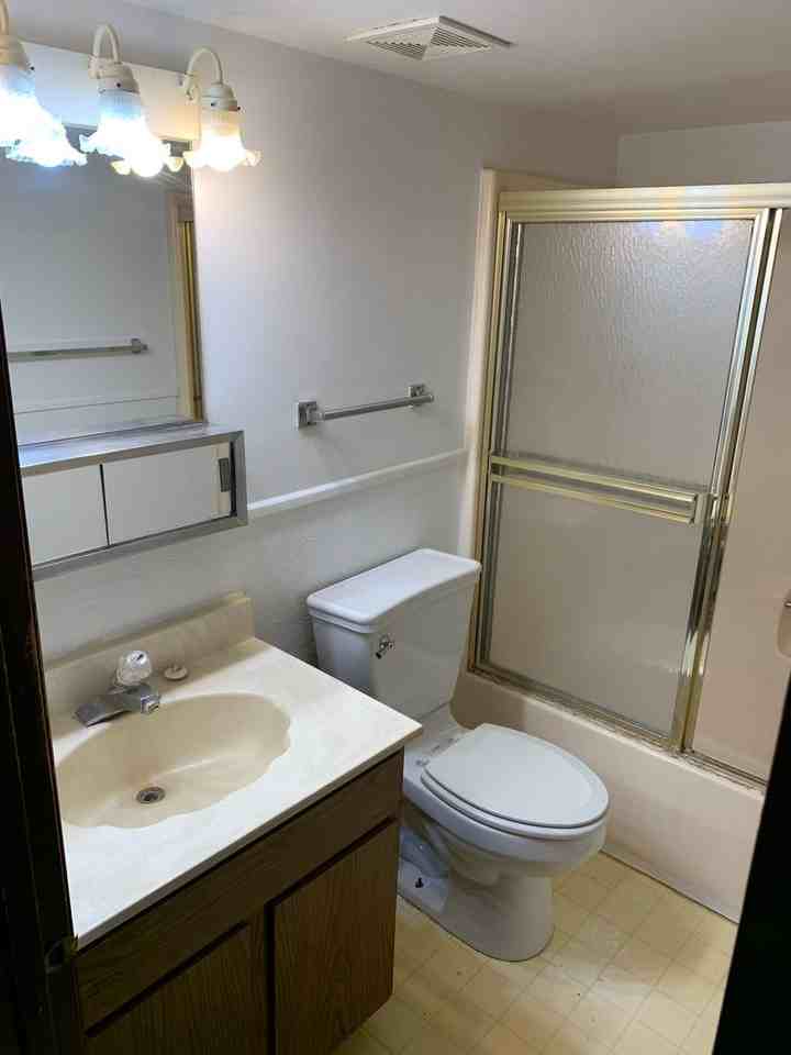 1002 McBean - Photo 2 of 17