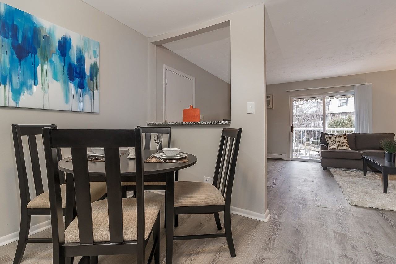 Edgewood Apartments - Photo 5 of 50