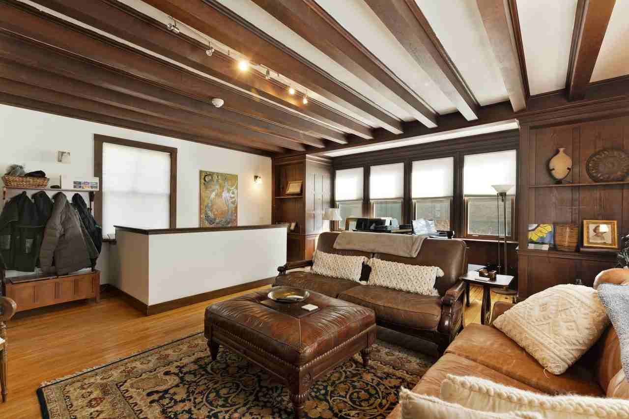 661 Prospect Street - Photo 3 of 25