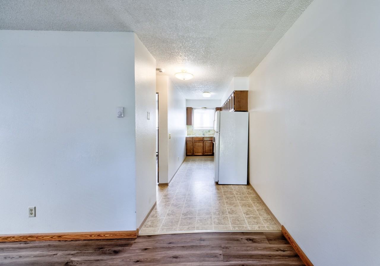 The Asbury Flats - Photo 4 of 43