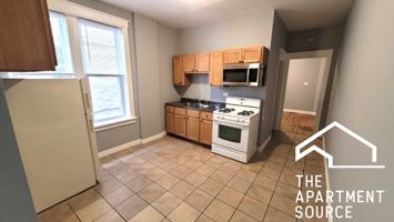 featured image of 4056 W Hirsch St #1