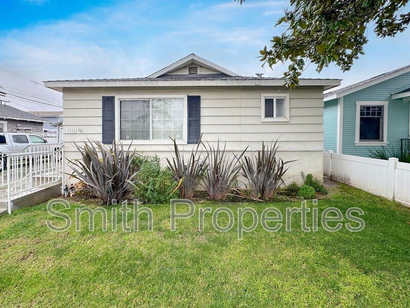 2224 Arlington Ave - Photo 2 of 26