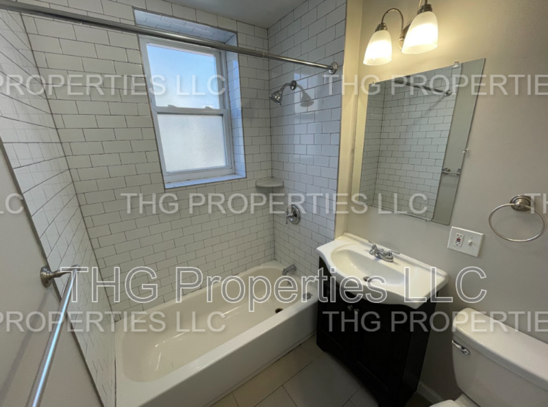 678 Scotland Rd #203 - Photo 2 of 4