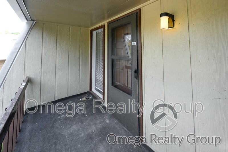 3382 Mcgehee Rd #B - Photo 2 of 26