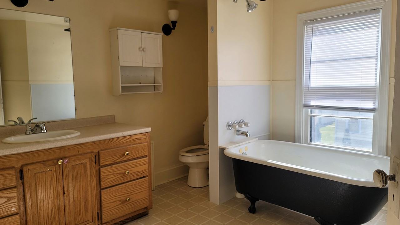 628 S Rockhill Ave - Photo 2 of 14