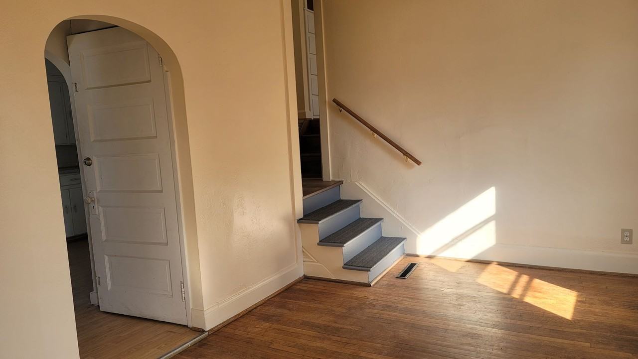 628 S Rockhill Ave - Photo 6 of 14