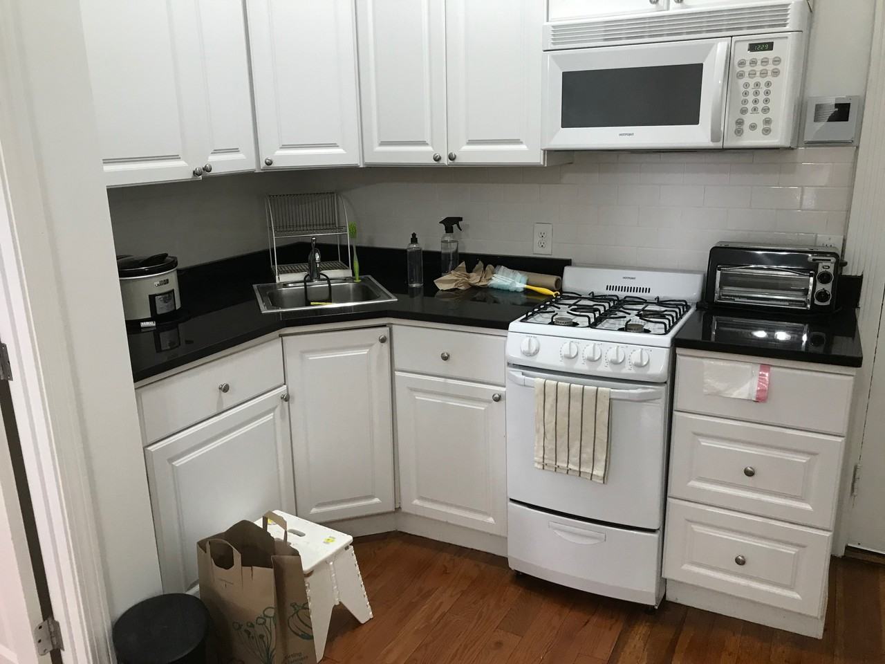 67 Hemenway St #5 - Photo 3 of 7