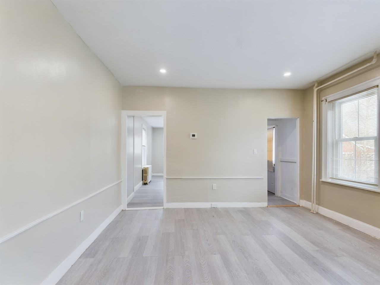 366 Washington St #1 - Photo 2 of 17