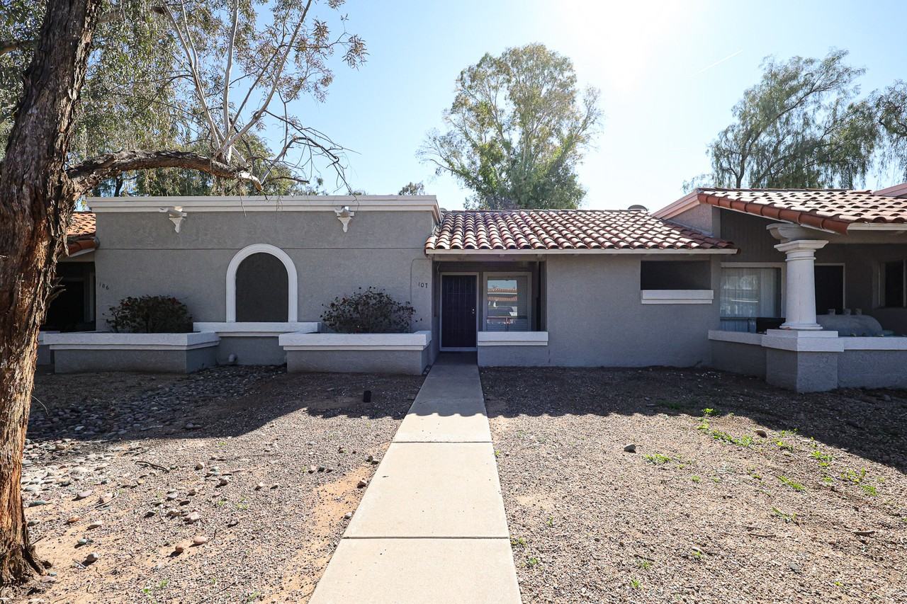 9020 W Highland Ave #107 - Photo 2 of 22