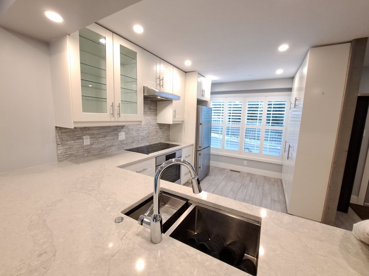 26 Poplar Drive - Photo 2 of 20