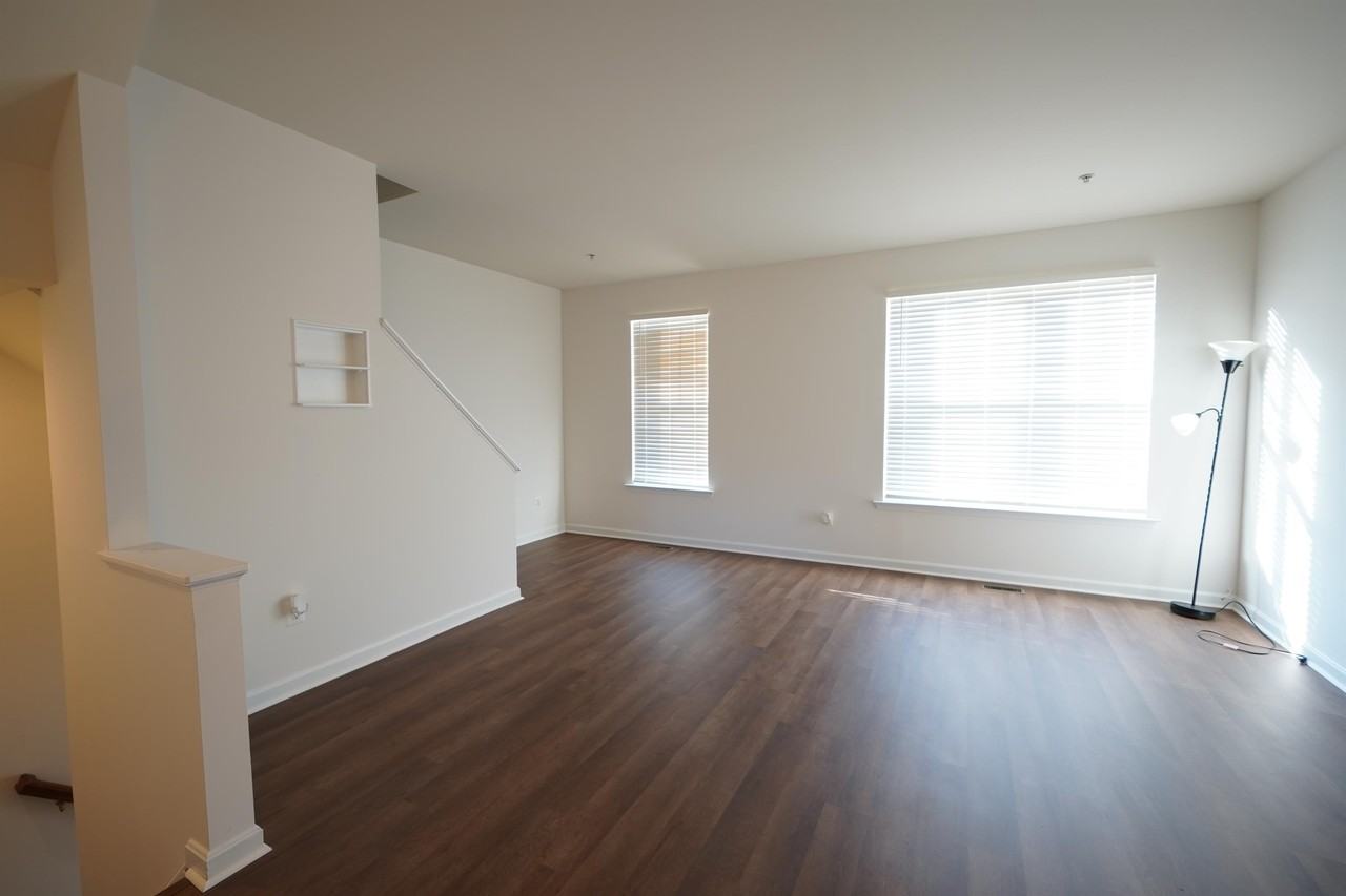 45715 N Maxine Way #1 - Photo 2 of 14