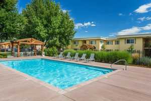 featured image of 2041 Southgate Rd