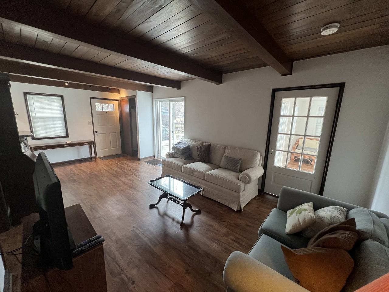 5583 Basswood St - Photo 3 of 18