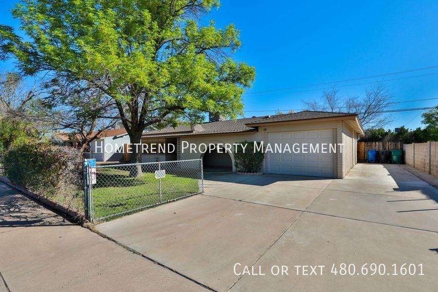 743 S Lazona Dr - Photo 3 of 27