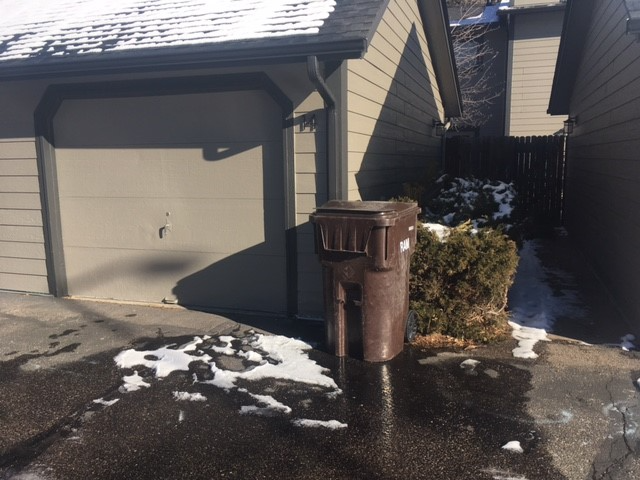 1325 Birch St #B14 - Photo 3 of 13