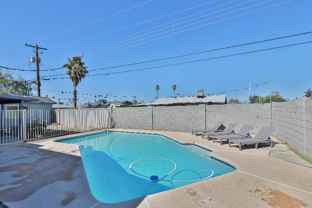242 W Jasmine St - Photo 1 of 1
