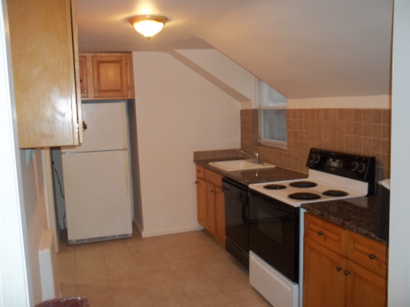 319 Macdade Blvd #2F - Photo 3 of 7