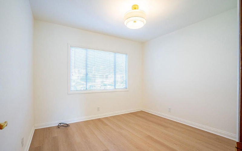 4320 Maryland Ave - Photo 3 of 7