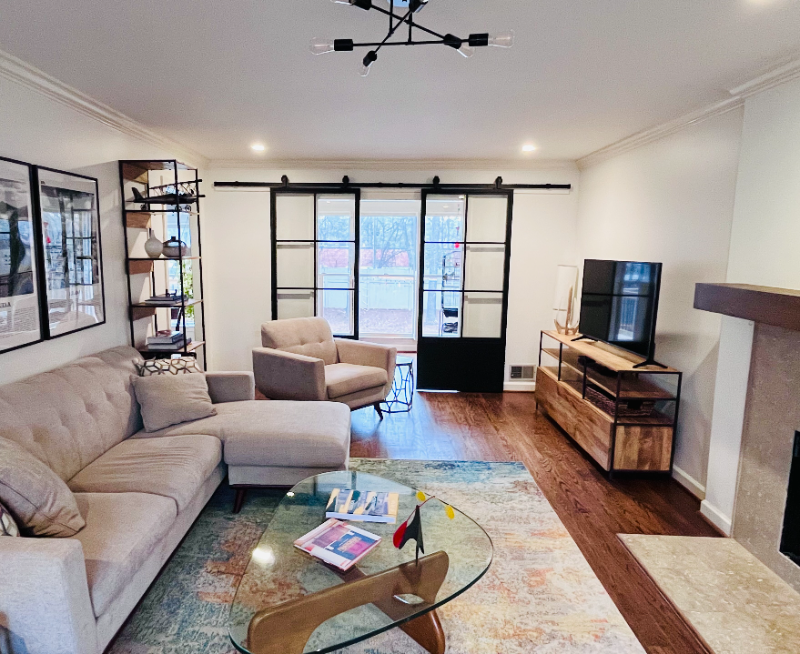 2316 Defoors Ferry Rd Nw - Photo 2 of 25