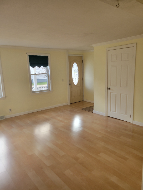 4 Lewis St #4 - Photo 3 of 9