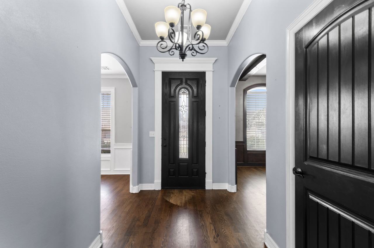 2702 Waterford Ct #NA - Photo 3 of 35