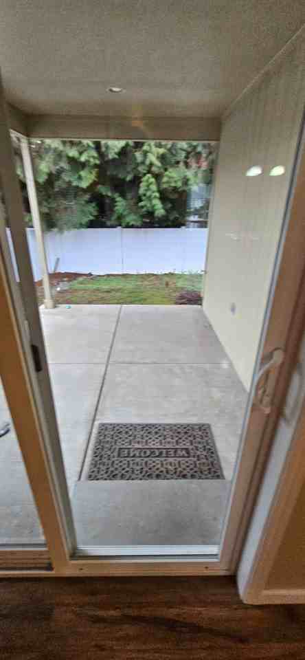 215 Westbrook Dr #NA - Photo 3 of 8