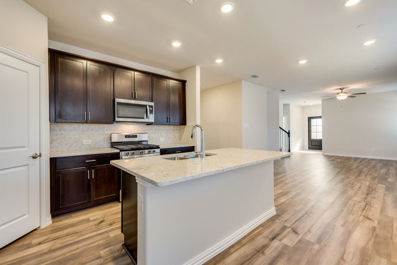 102 Monarch Way #NA - Photo 7 of 34