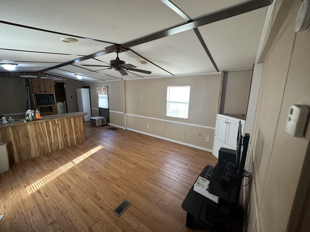 383 Briarwood Rd #NA - Photo 3 of 11