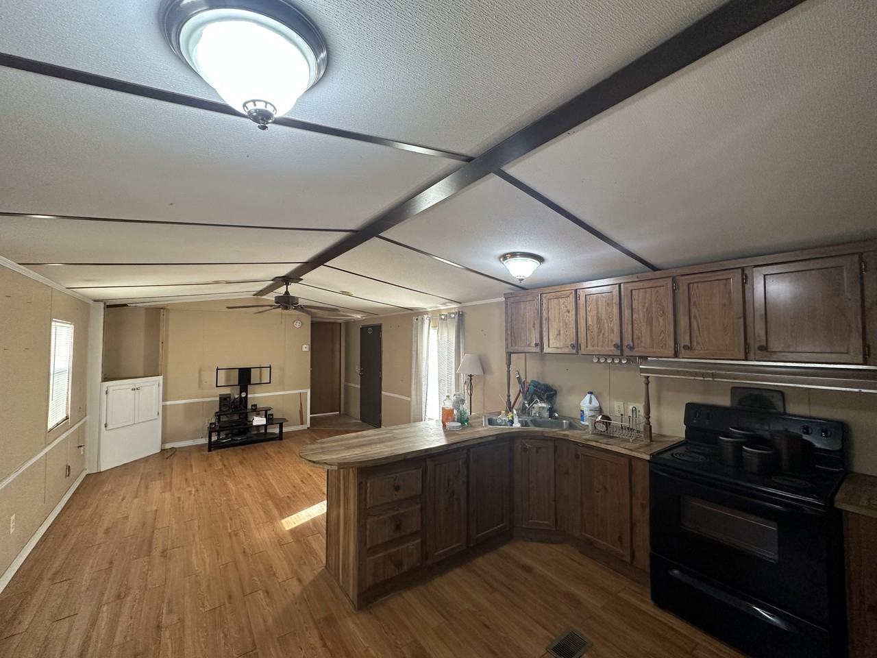 383 Briarwood Rd #NA - Photo 4 of 11