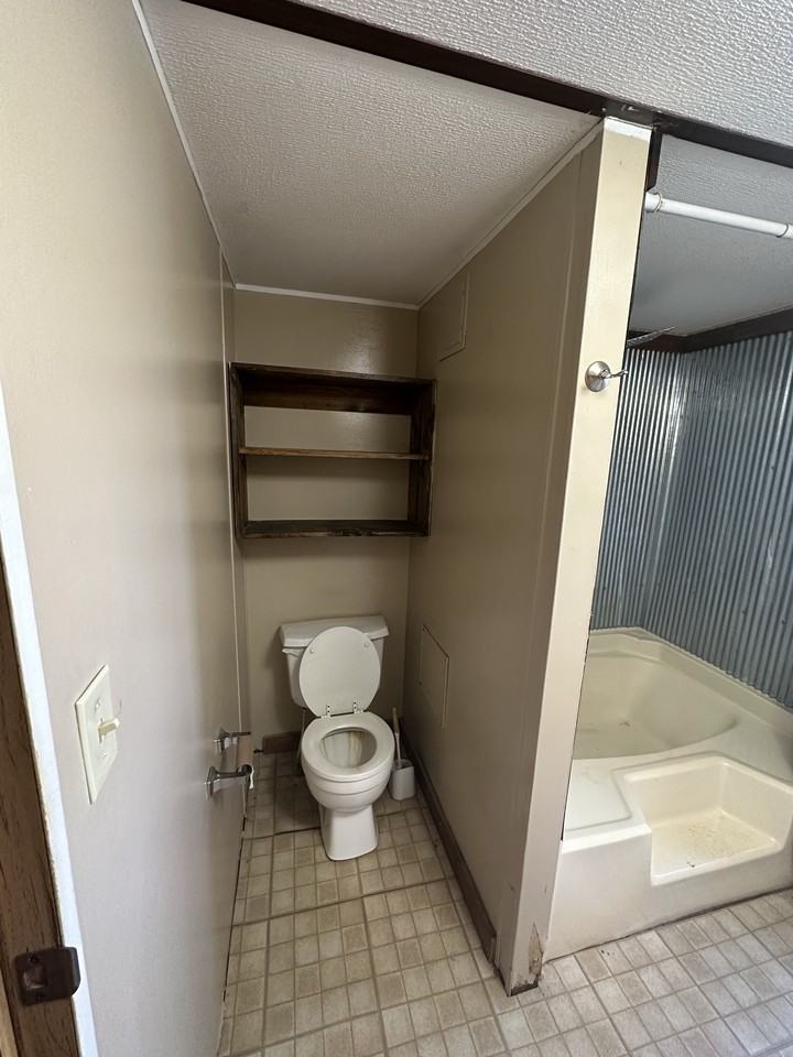 383 Briarwood Rd #NA - Photo 7 of 11