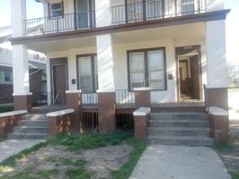 featured image of 1902 12th St Uppr #1902