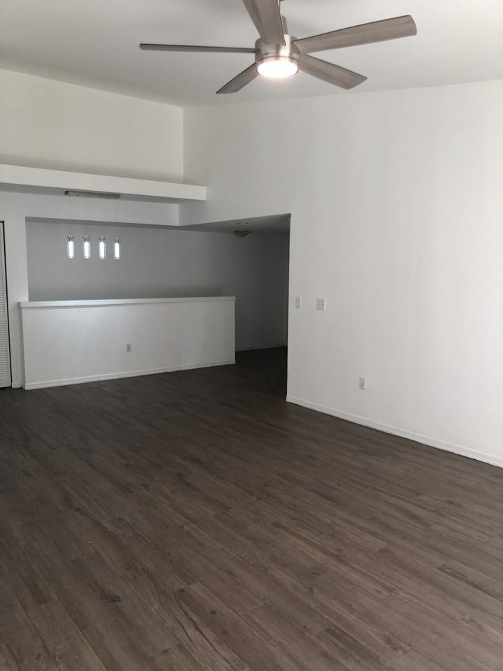 1600 Crestwood Ct S #1611 - Photo 7 of 19