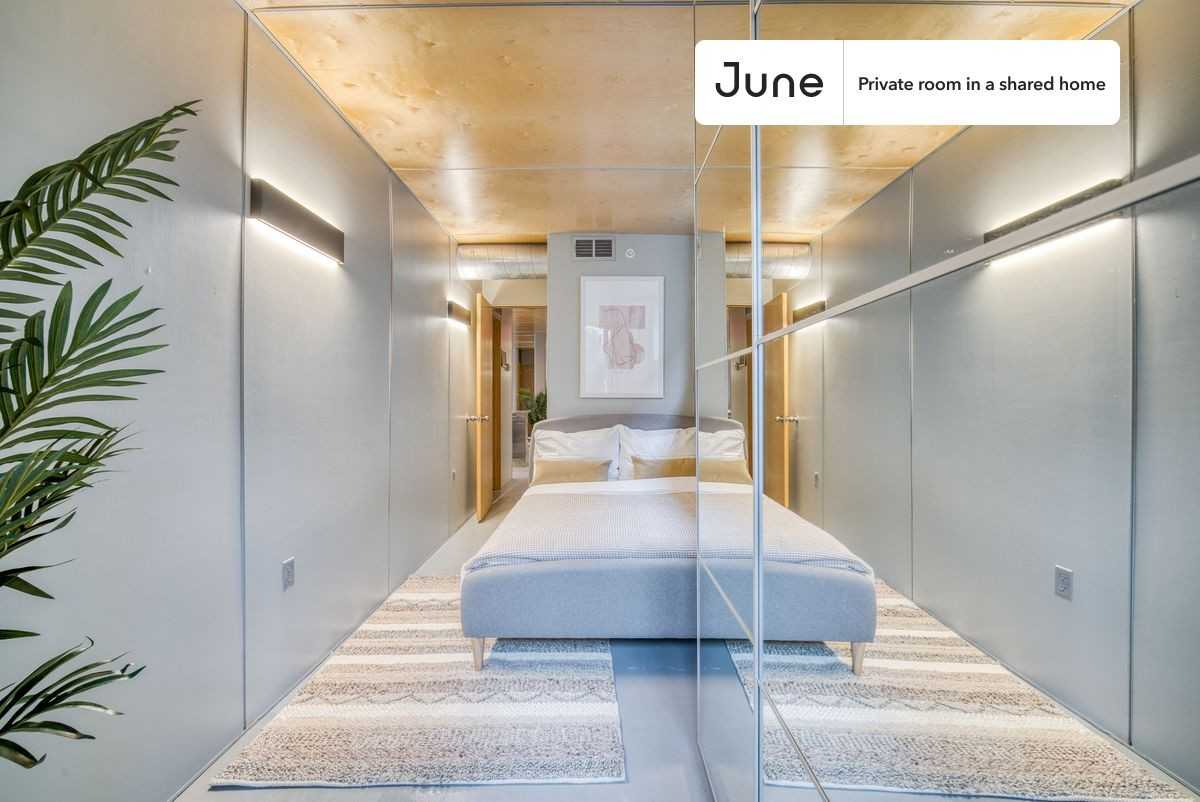 3305 7th St Ne #A - Photo 2 of 12