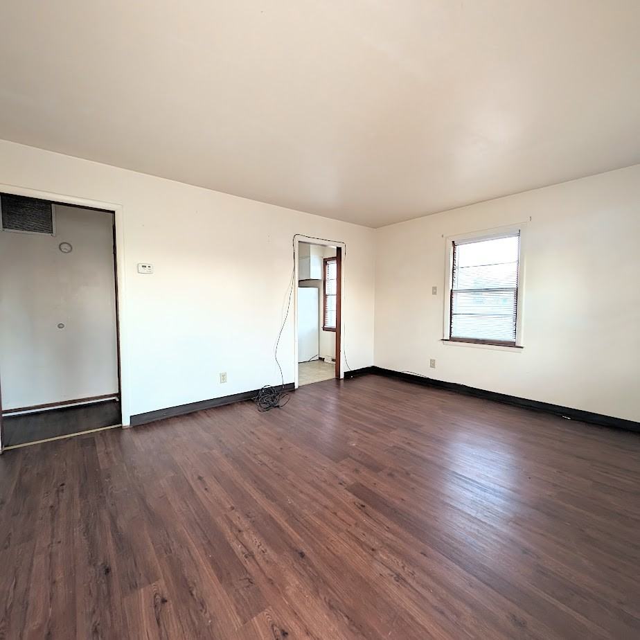 620 Blair St #1 - Photo 3 of 7