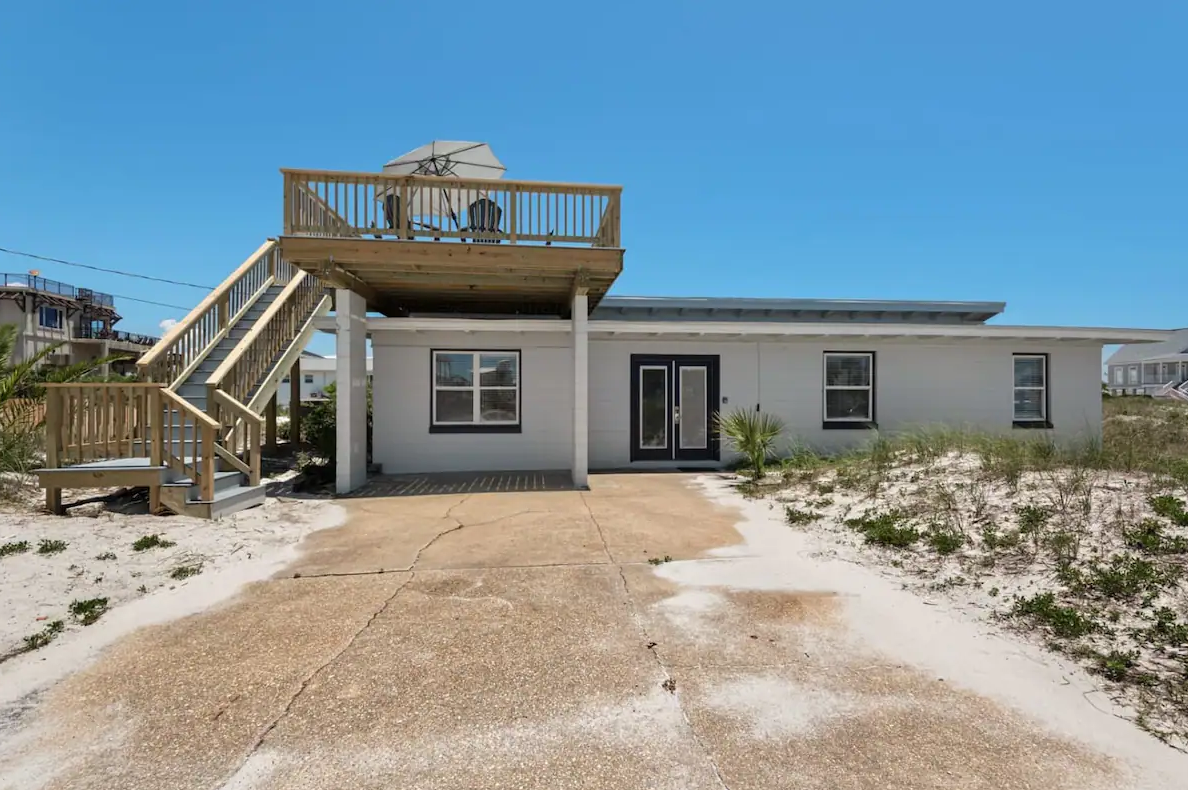 303 Avenida 14 #1 - Photo 2 of 10