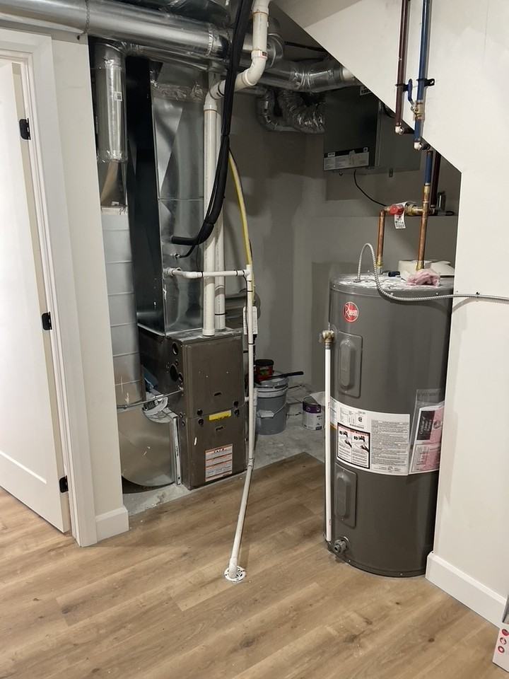 233 Mill Street West #B - Photo 7 of 28