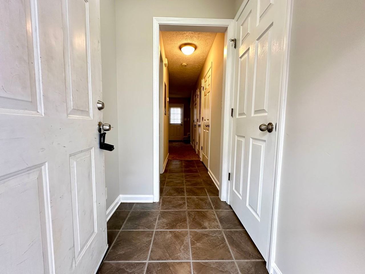 Condor Court - Photo 5 of 38
